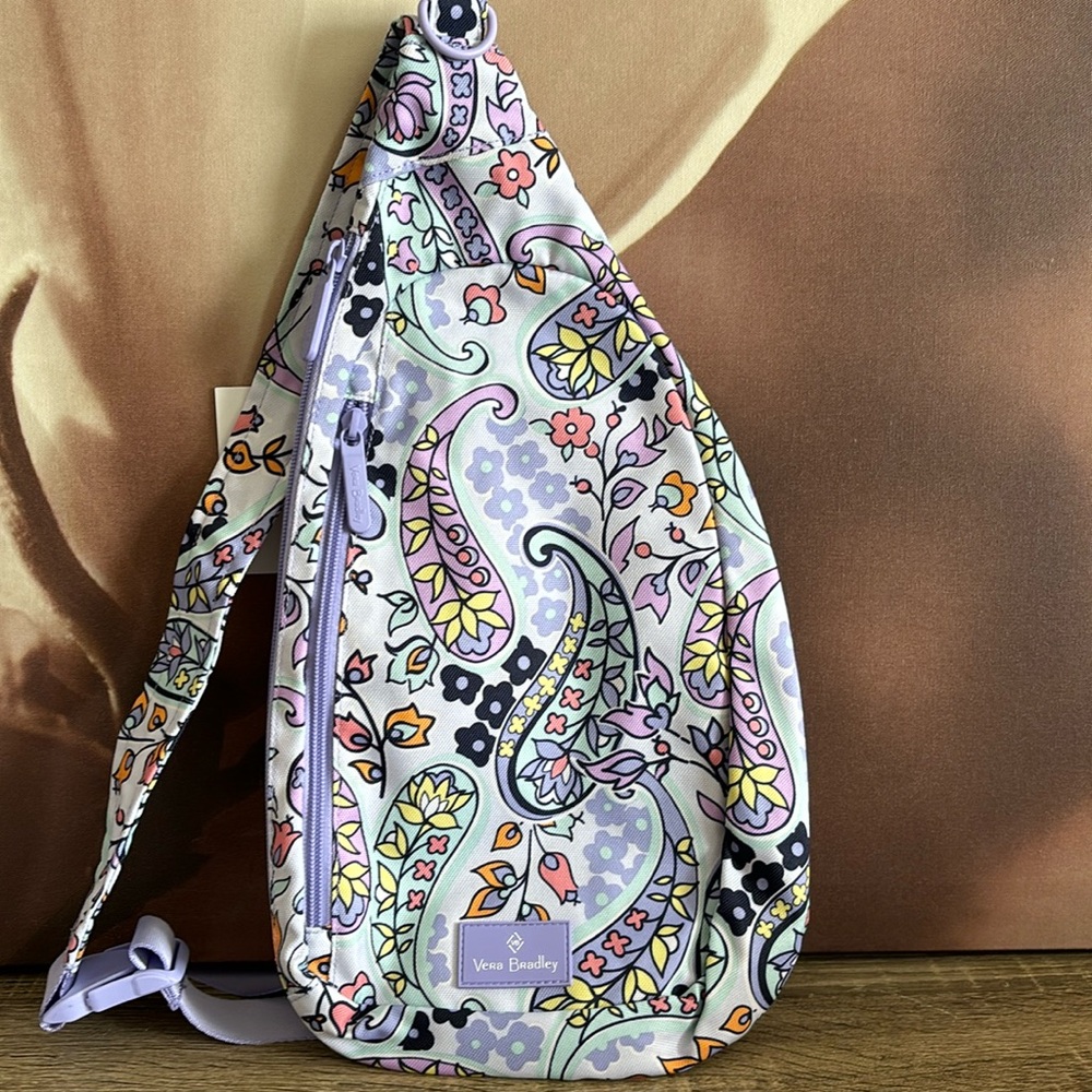 VB Lighten Up Sling Madeleine Paisley Soft NWT